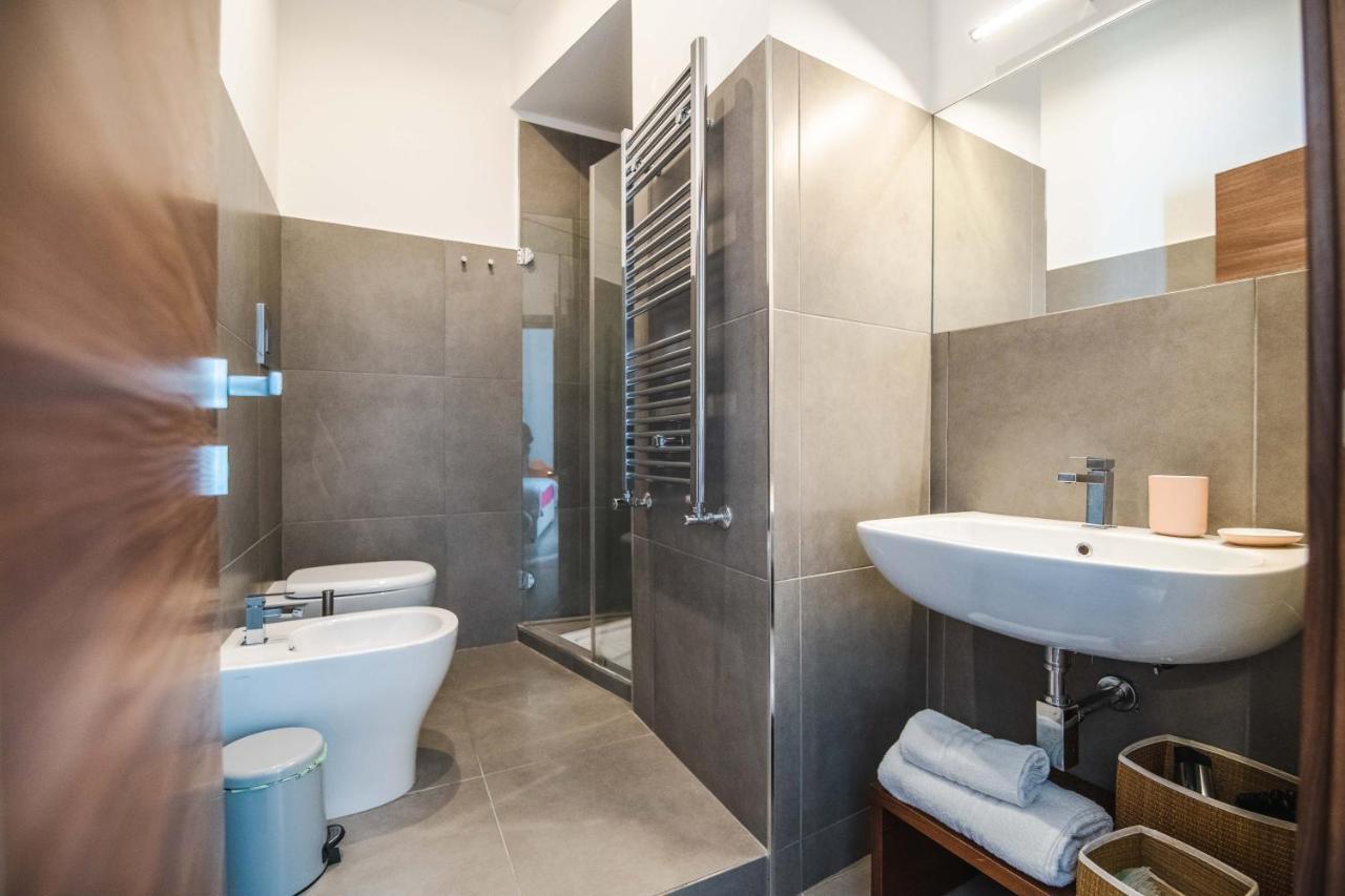 Arco Dei Pinto Bed & Breakfast Salerno Luaran gambar