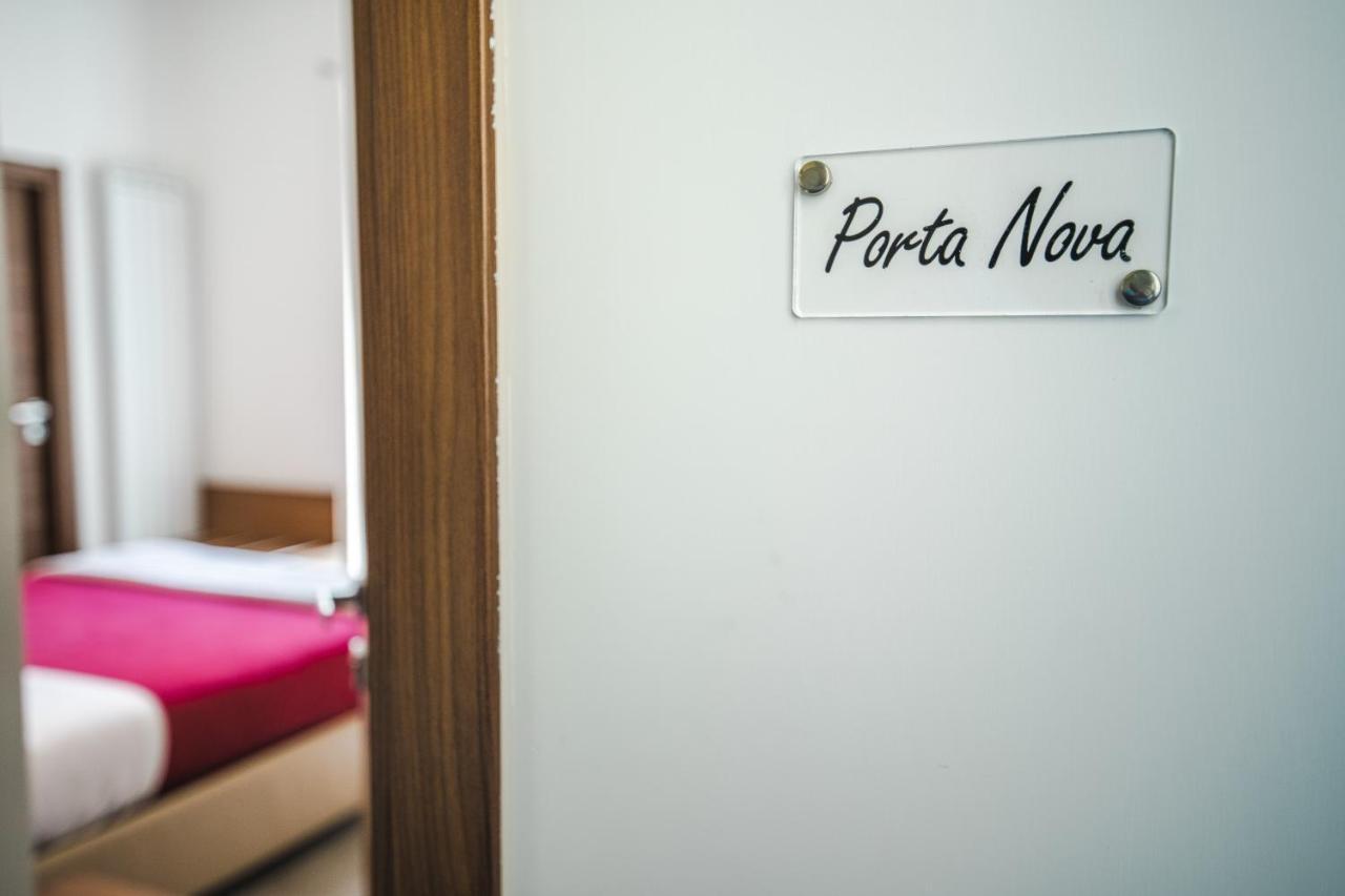 Arco Dei Pinto Bed & Breakfast Salerno Luaran gambar
